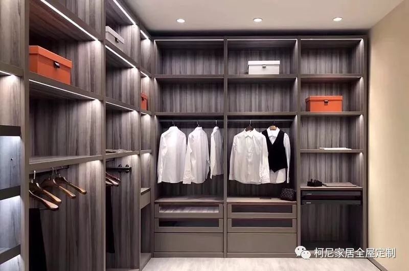 衣柜中符合人体工程学尺寸设计大全
